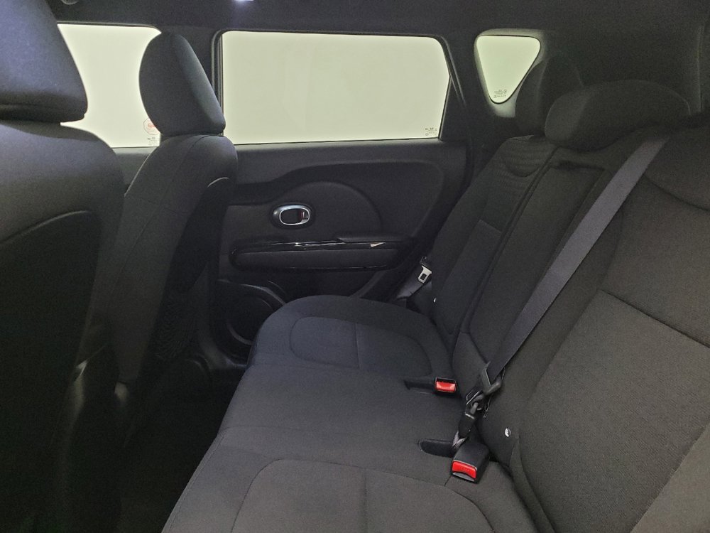 Used 2014 Kia Soul ! w/ Sun & Sound Package image 18