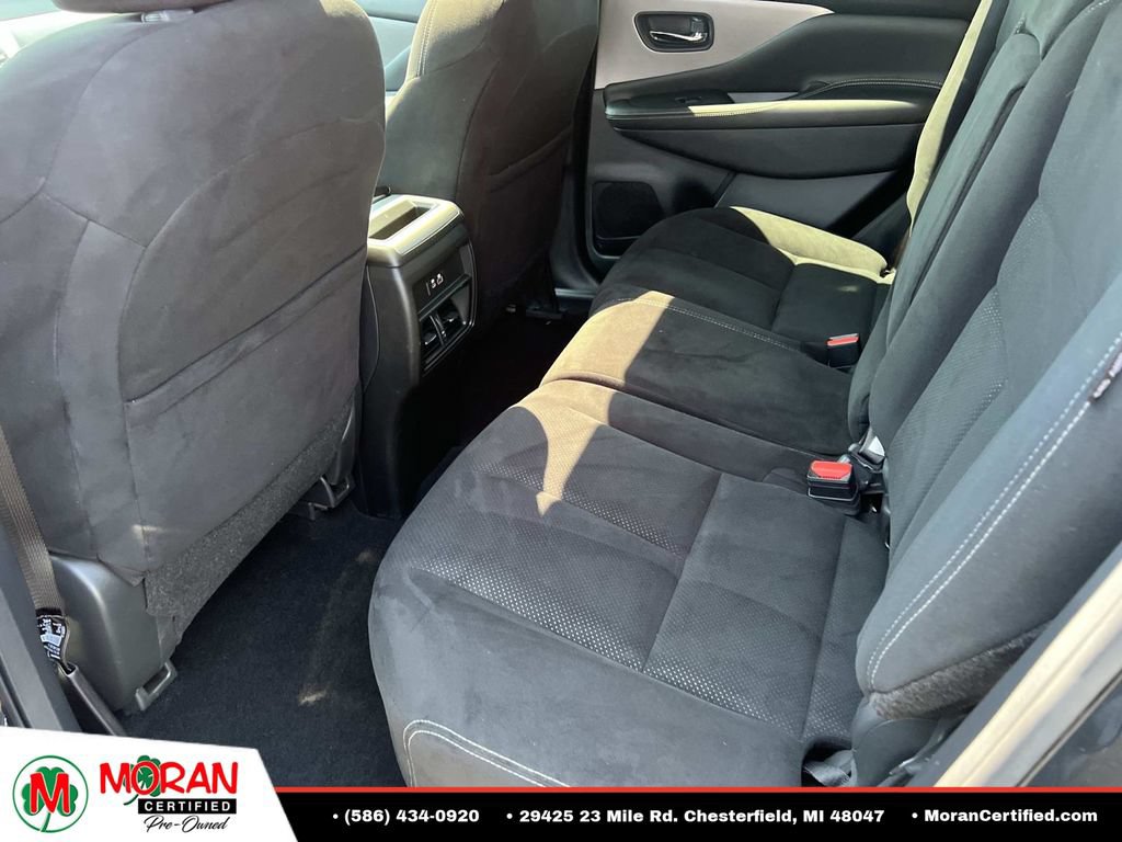 Used 2020 Nissan Murano SV AWD/4WD image 12