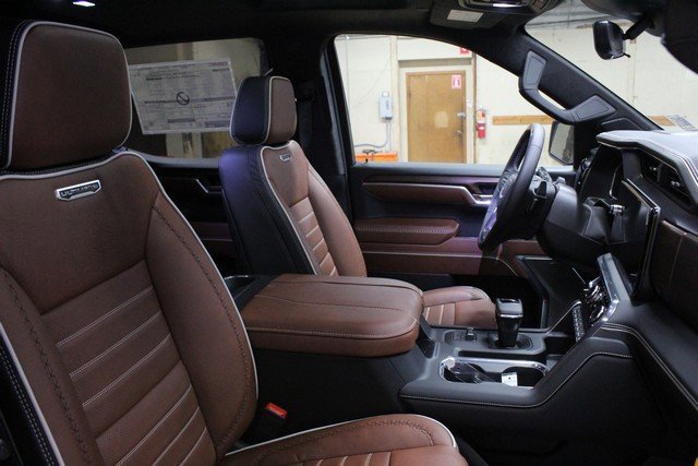 New 2025 GMC Sierra 1500 Denali Ultimate image 13