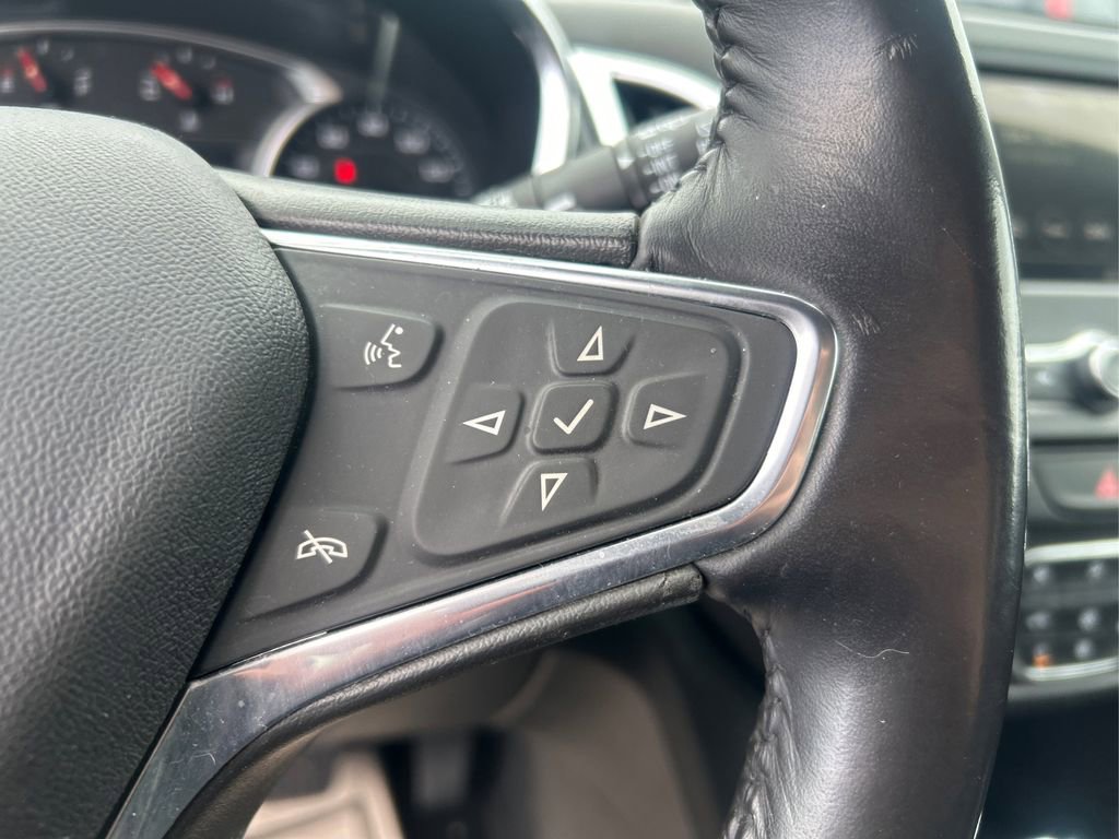 Used 2019 Chevrolet Equinox LT AWD/4WD image 30