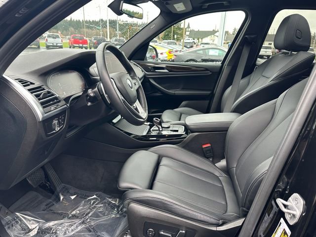 Used 2024 BMW X3 xDrive30i image 9