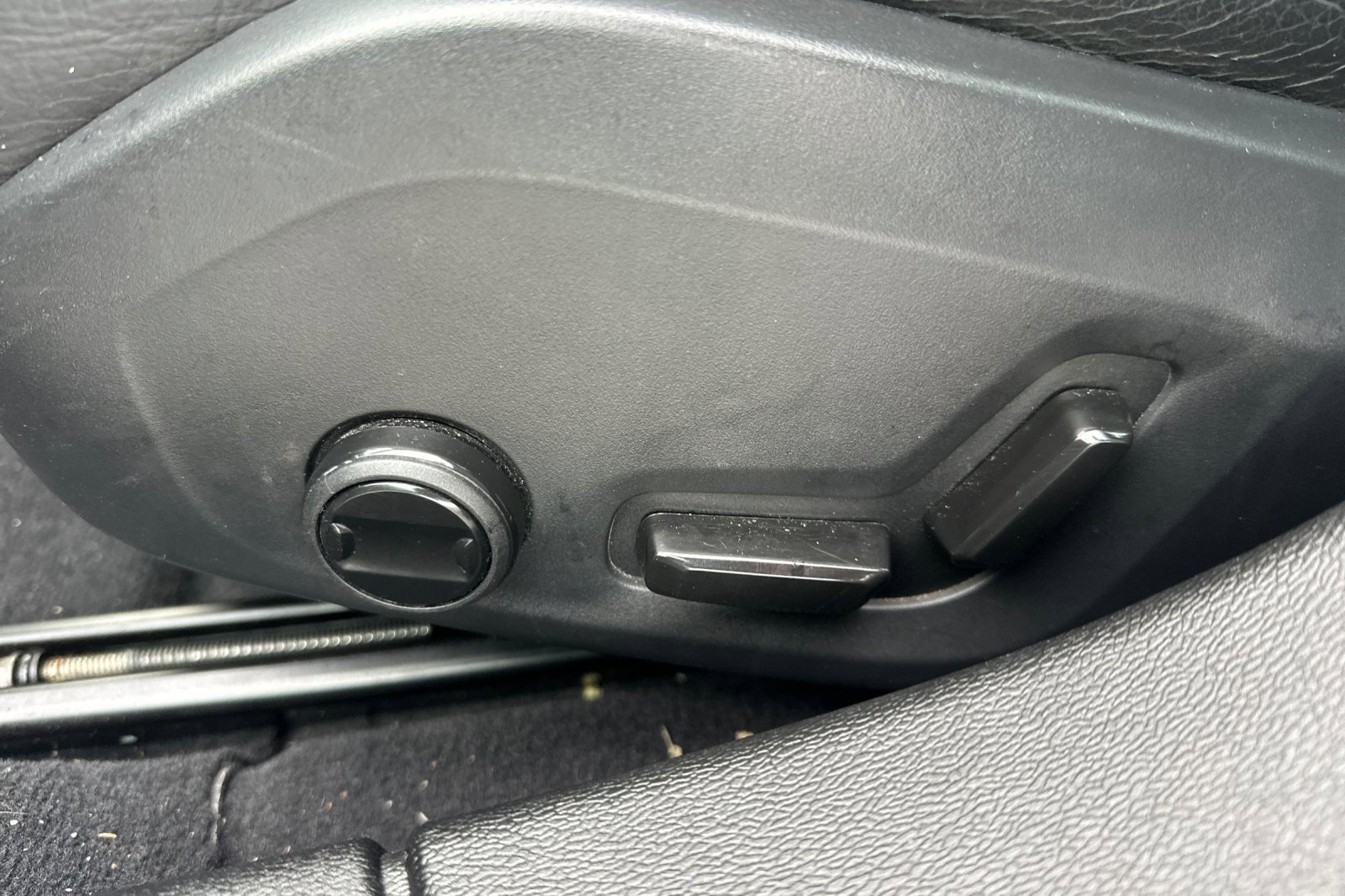 Used 2024 Volvo S60 B5 Plus image 13