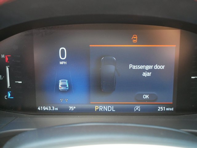 Used 2025 Ford Escape ST-Line Select AWD/4WD image 27