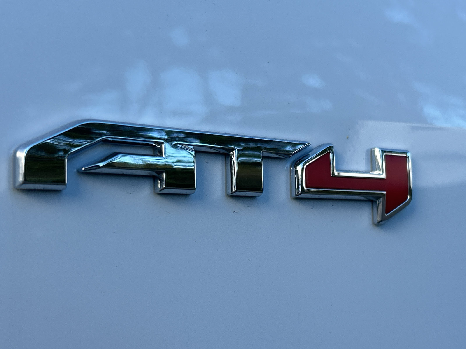 New 2027 GMC Acadia AT4 w/ Luxury Package AWD/4WD image 9
