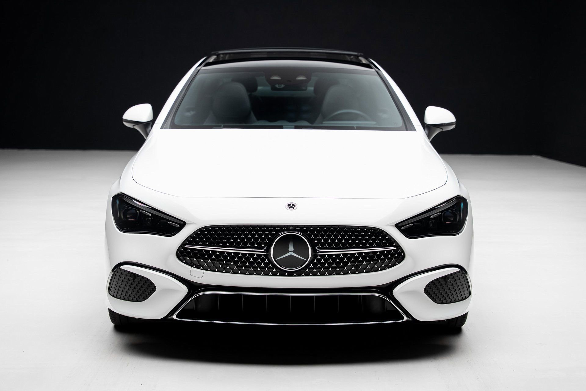 Used 2024 Mercedes-Benz CLE 300 4MATIC Coupe image 7