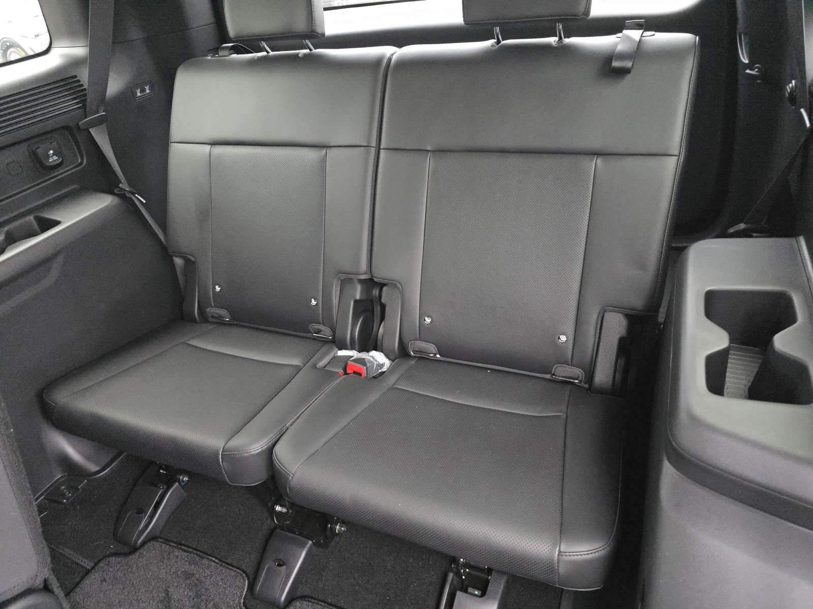 Used 2025 Hyundai Santa Fe XRT image 13