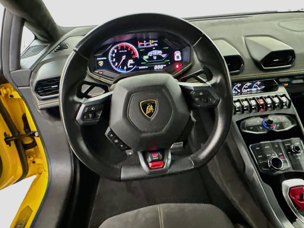 Used 2017 Lamborghini Huracan LP 580-2 RWD image 23