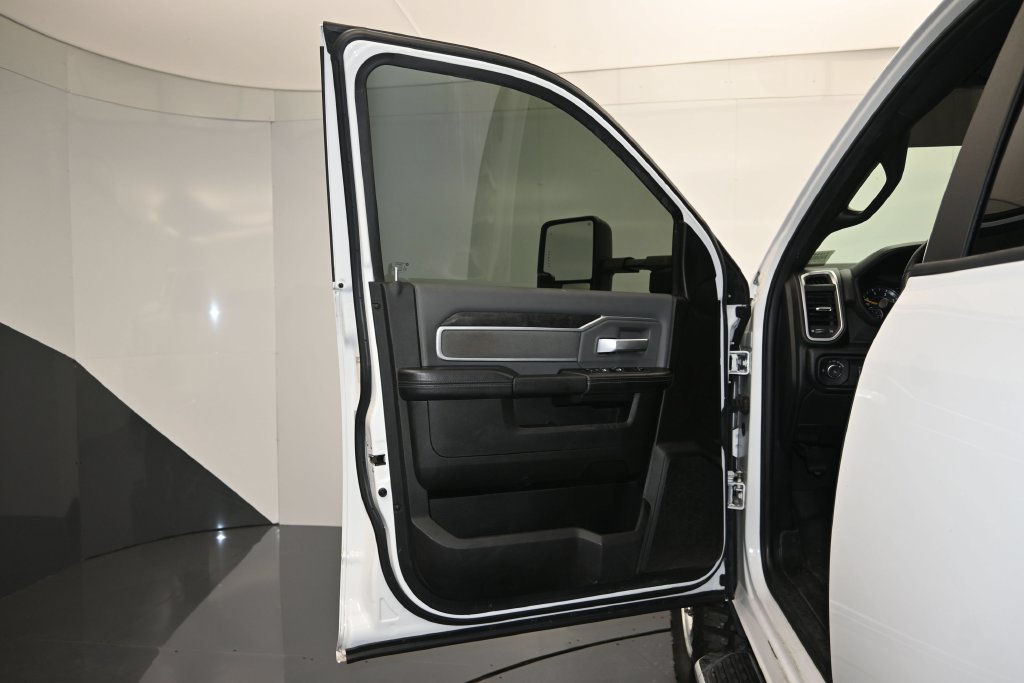 Used 2021 RAM 2500 Big Horn AWD/4WD image 10