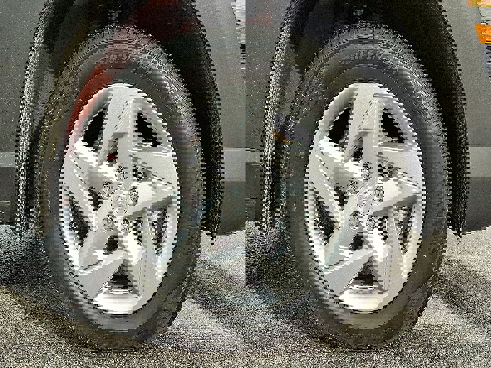 Certified 2025 Hyundai Kona SE image 8