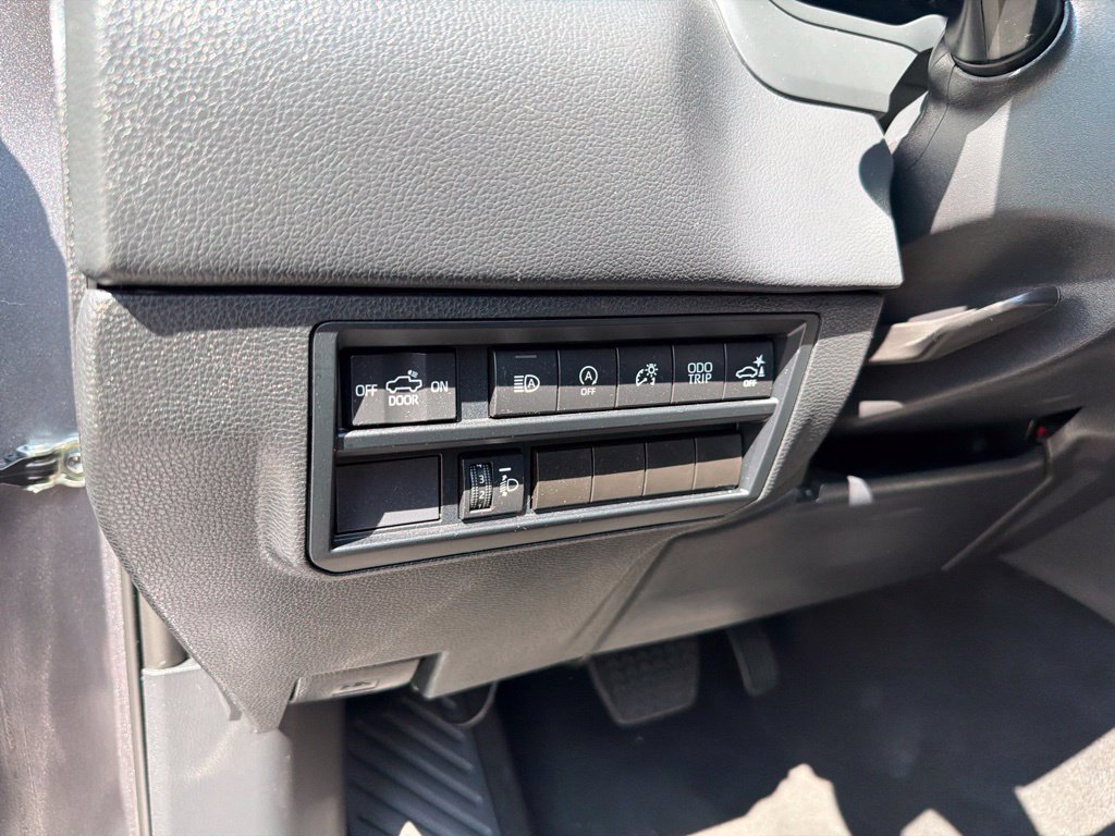 Used 2022 Toyota Tundra Limited RWD image 15