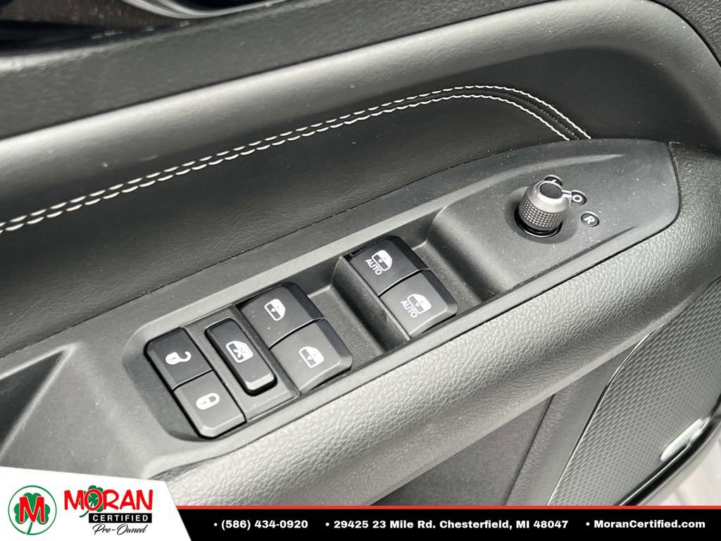 Used 2023 Jeep Compass High Altitude AWD/4WD image 16