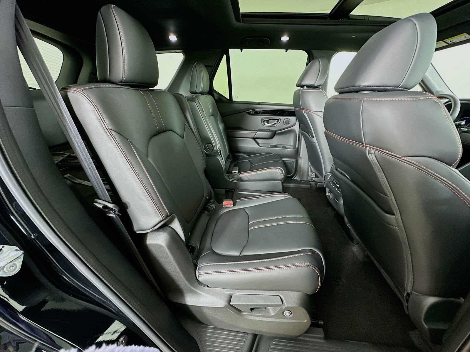 Used 2024 Honda Pilot TrailSport image 42