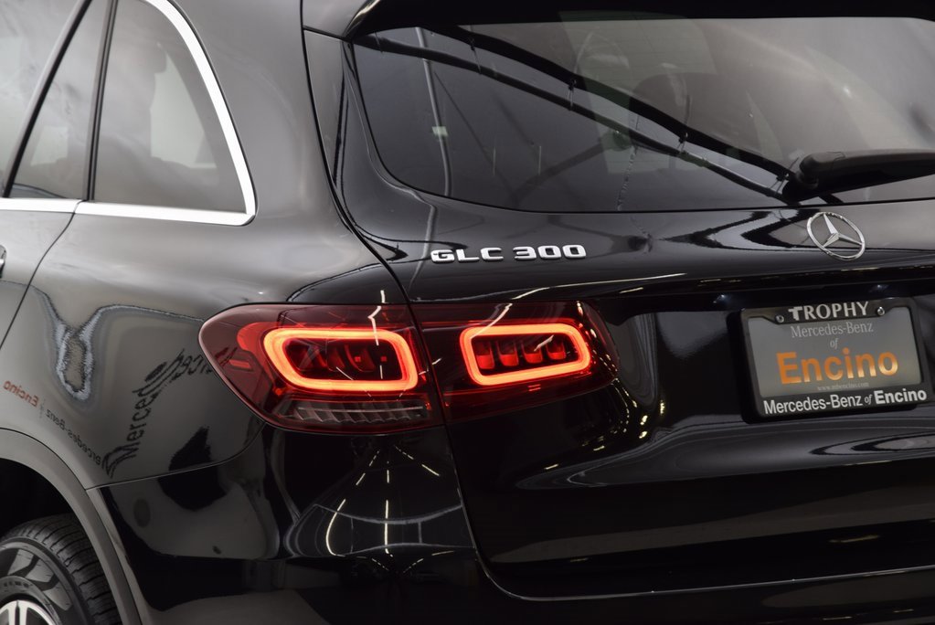 Used 2021 Mercedes-Benz GLC 300 image 5