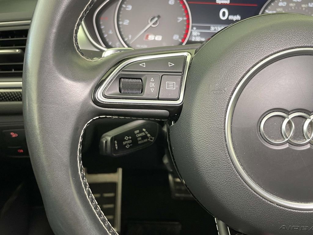 Used 2018 Audi S6 Premium Plus w/ Comfort Seating Package image 39