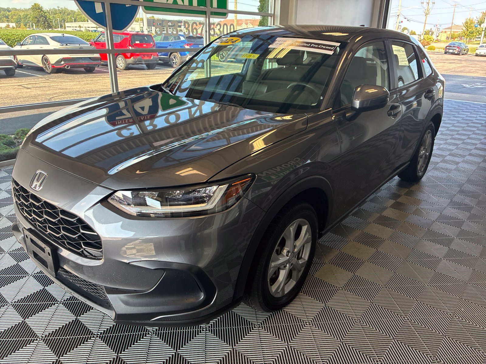 Used 2024 Honda HR-V LX image 3