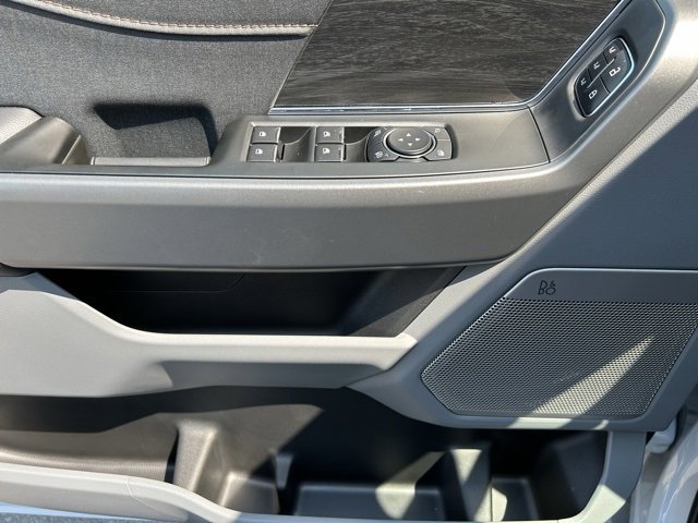 New 2025 Ford F150 Lariat w/ Equipment Group 502A High image 12