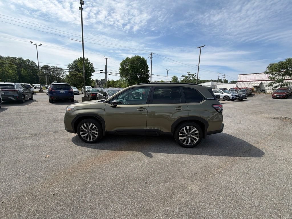 Used 2026 Subaru Forester Touring AWD/4WD image 15