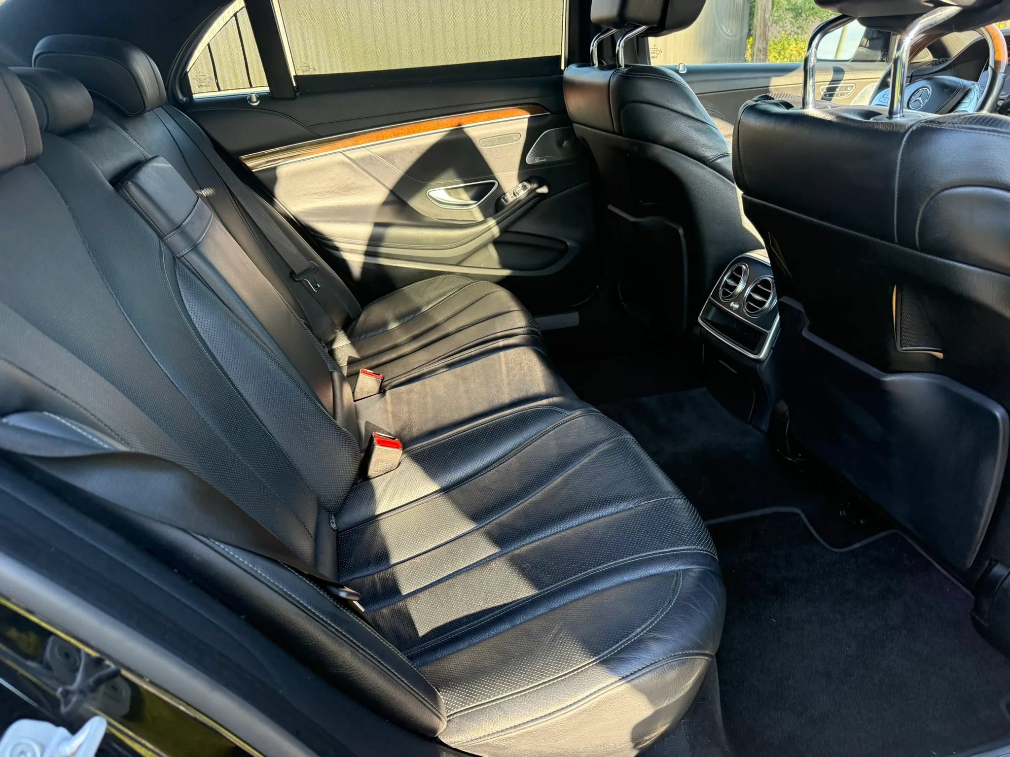 Used 2015 Mercedes-Benz S 550 Sedan image 12