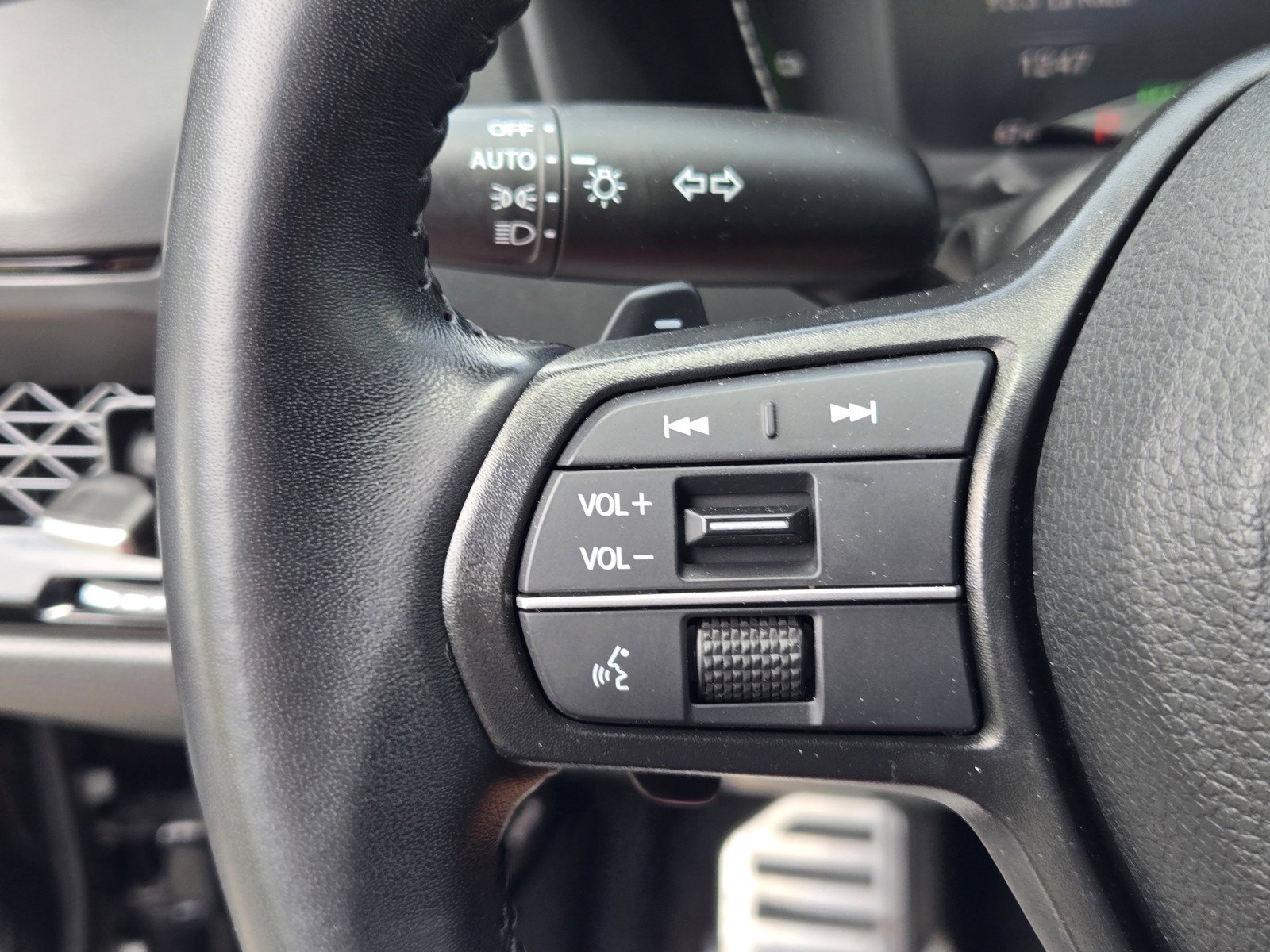 Used 2023 Honda Accord Sport image 25