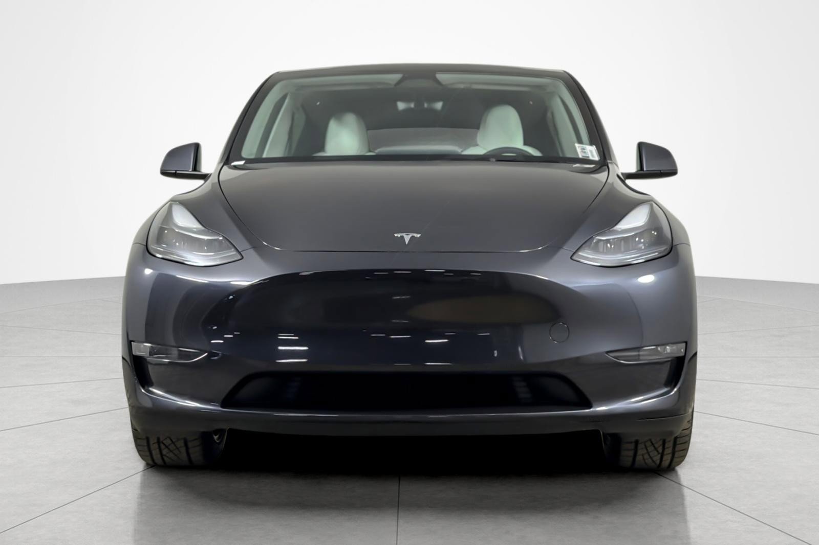 Used 2025 Tesla Model Y Long Range AWD/4WD image 8