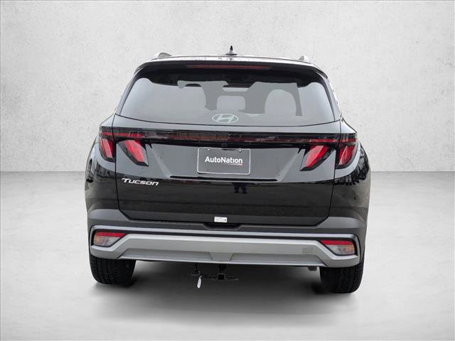 Certified 2025 Hyundai Tucson SEL FWD image 8