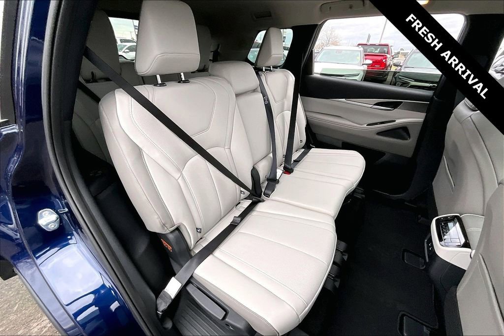 Used 2026 INFINITI QX60 Pure w/ Cargo Package image 24