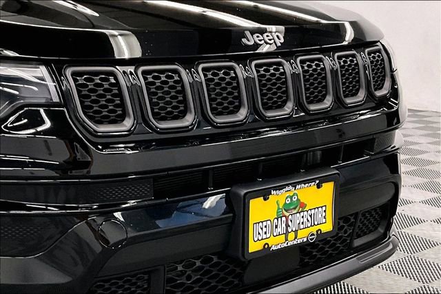 Used 2023 Jeep Compass High Altitude image 33