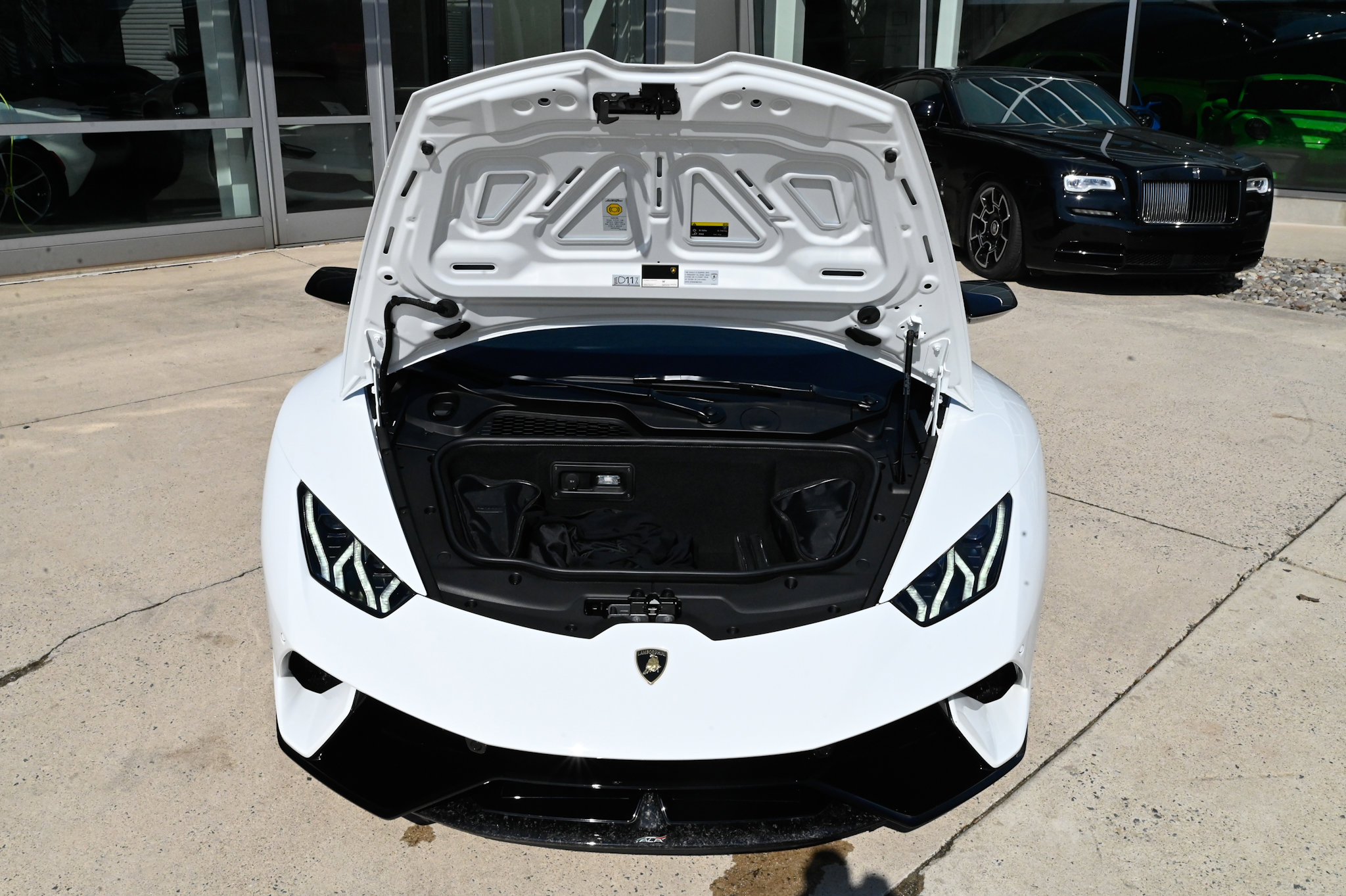 Used 2018 Lamborghini Huracan Performante image 45