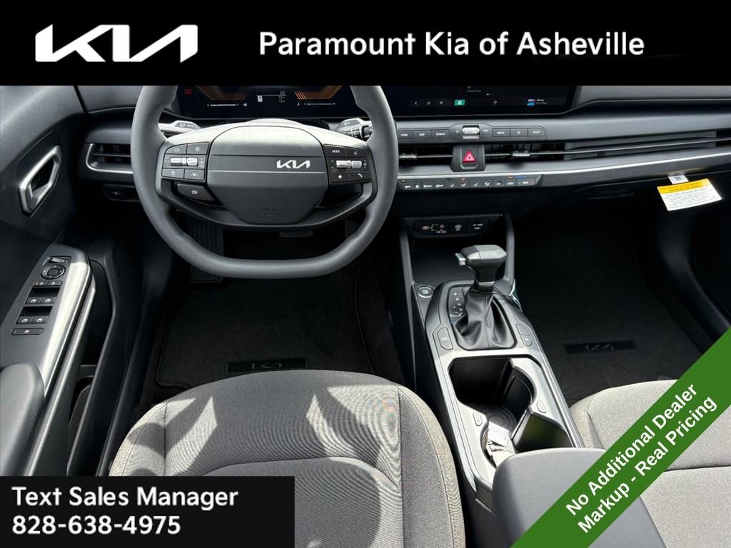 New 2026 Kia K4 LXS image 22