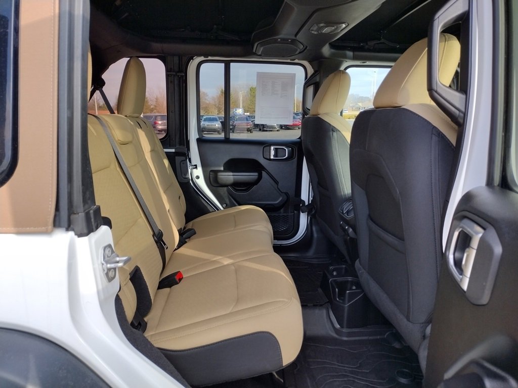 Used 2020 Jeep Wrangler Unlimited Sport image 11