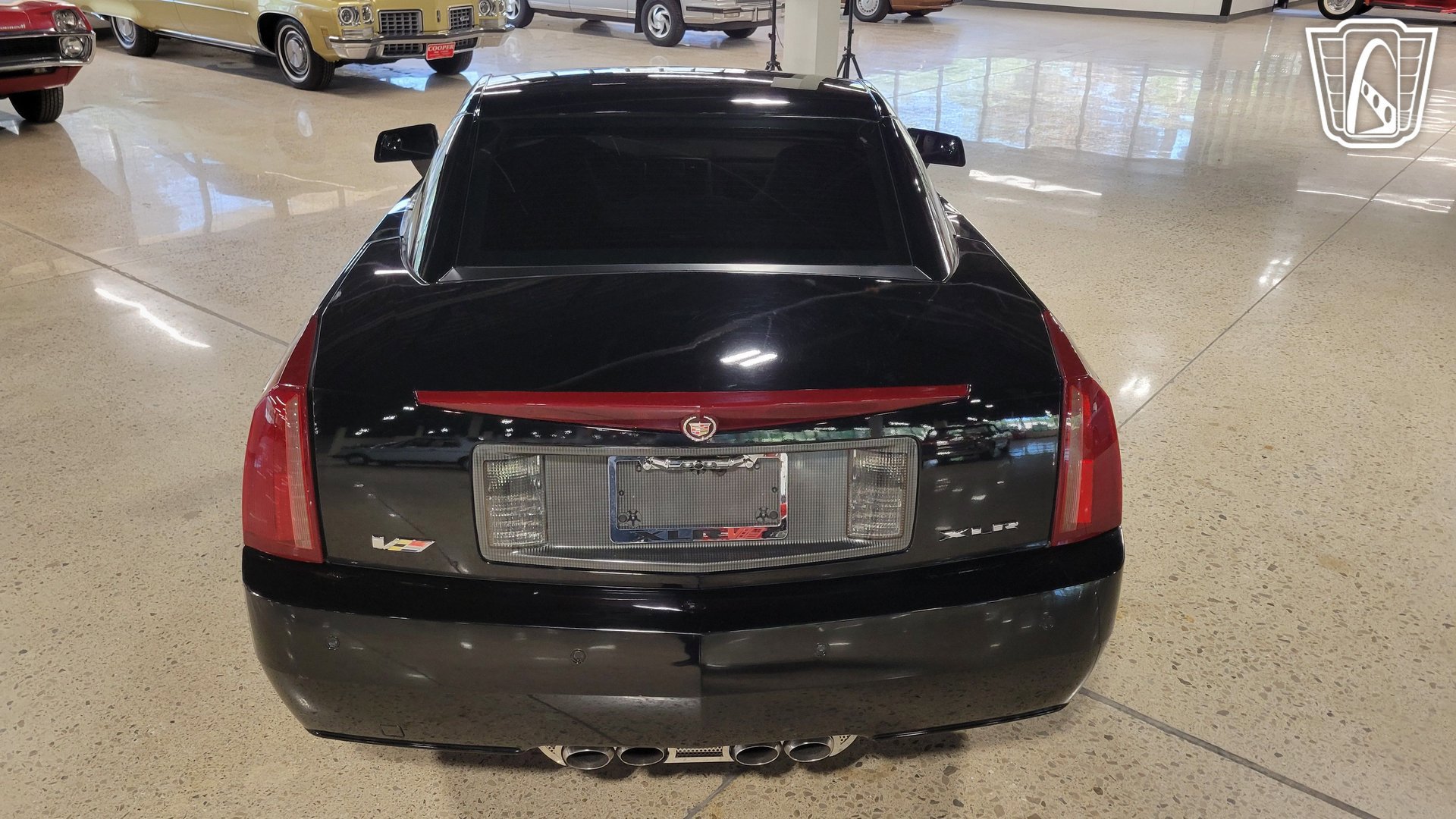 Used 2008 Cadillac XLR V RWD image 16