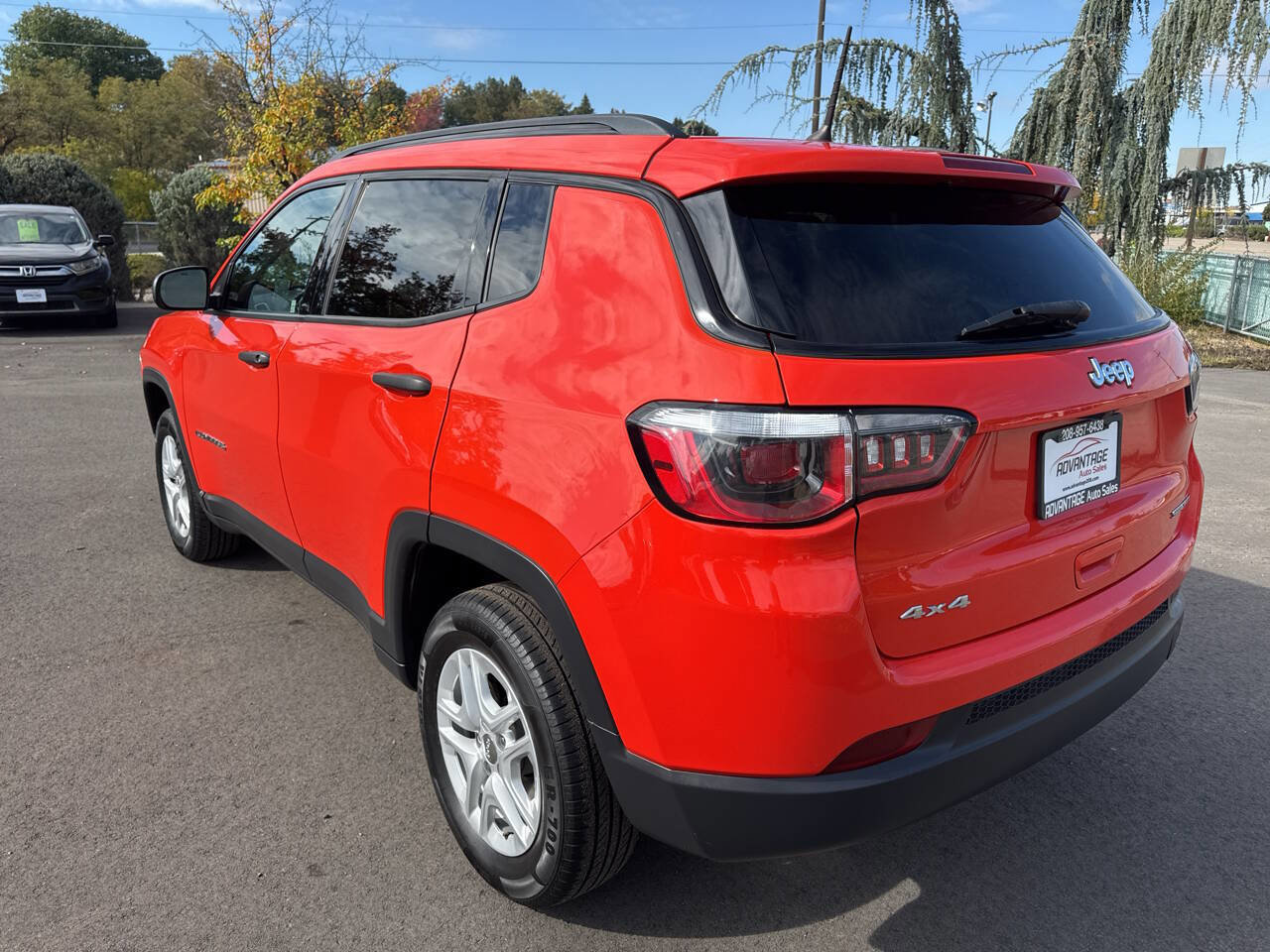 Used 2018 Jeep Compass Sport image 5