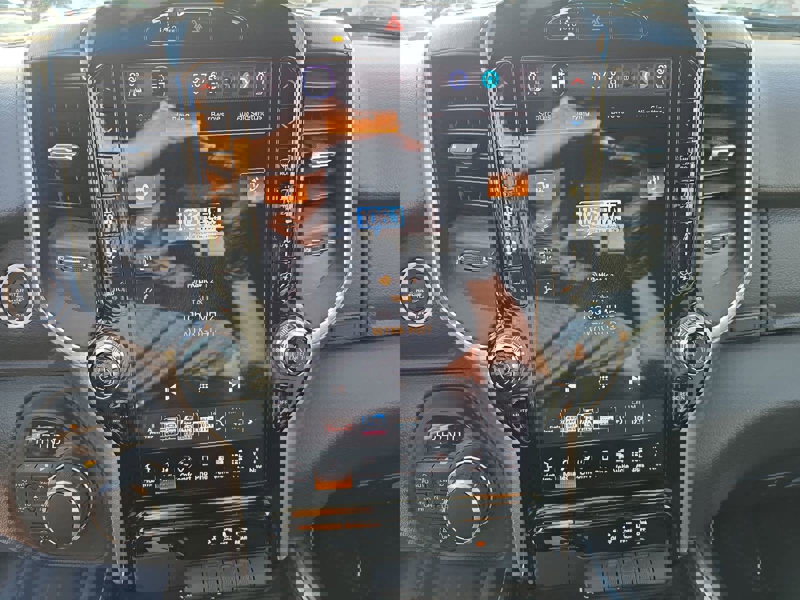 Used 2025 RAM 1500 Big Horn image 23