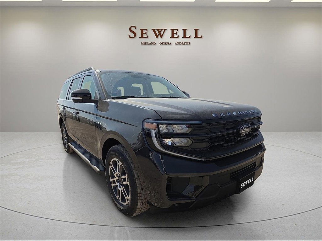 New 2025 Ford Expedition Active image 6