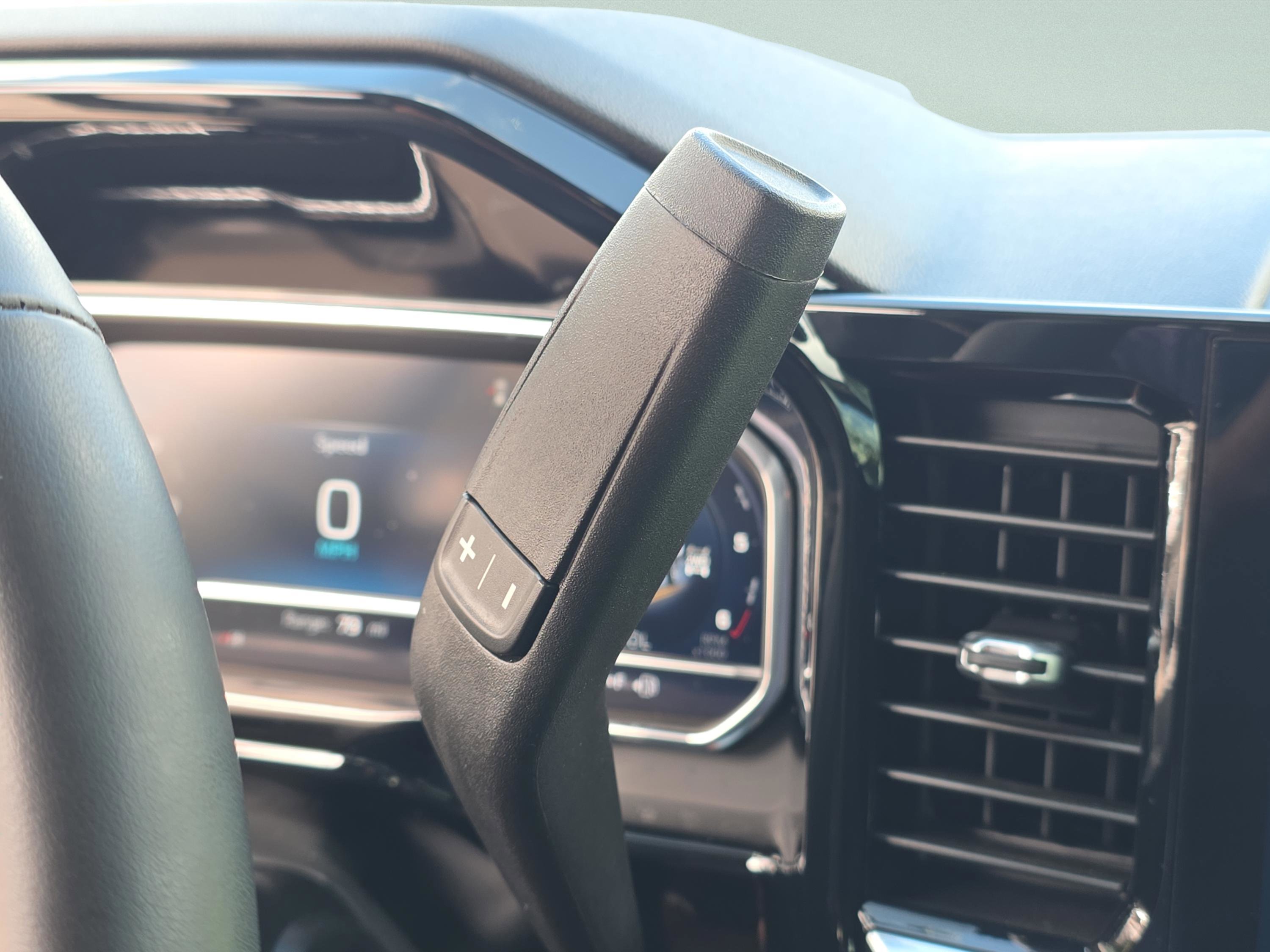 Used 2025 Chevrolet Silverado 1500 LT w/ Z71 Off-Road Package image 25