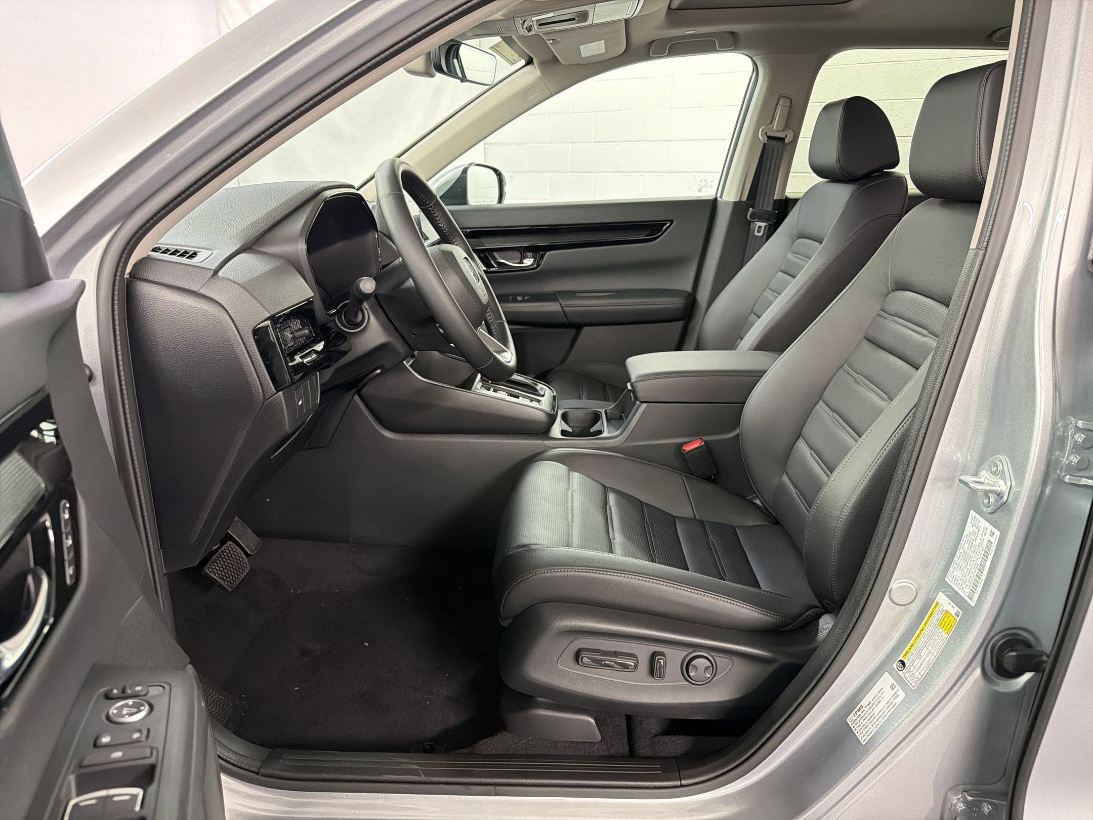 New 2026 Honda CR-V EX-L image 5