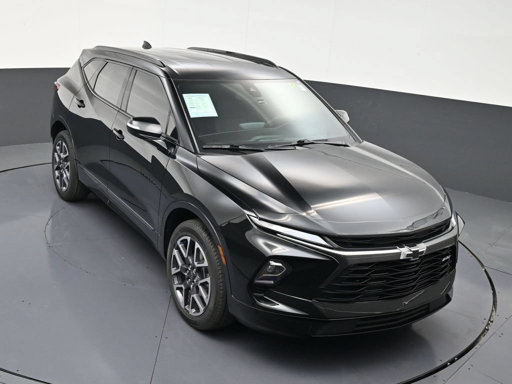 Used 2023 Chevrolet Blazer RS w/ Enhanced Convenience Package FWD image 19