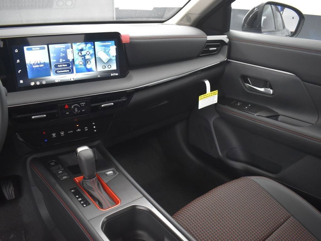 New 2026 Nissan Kicks SR w/ Illumination Package image 33