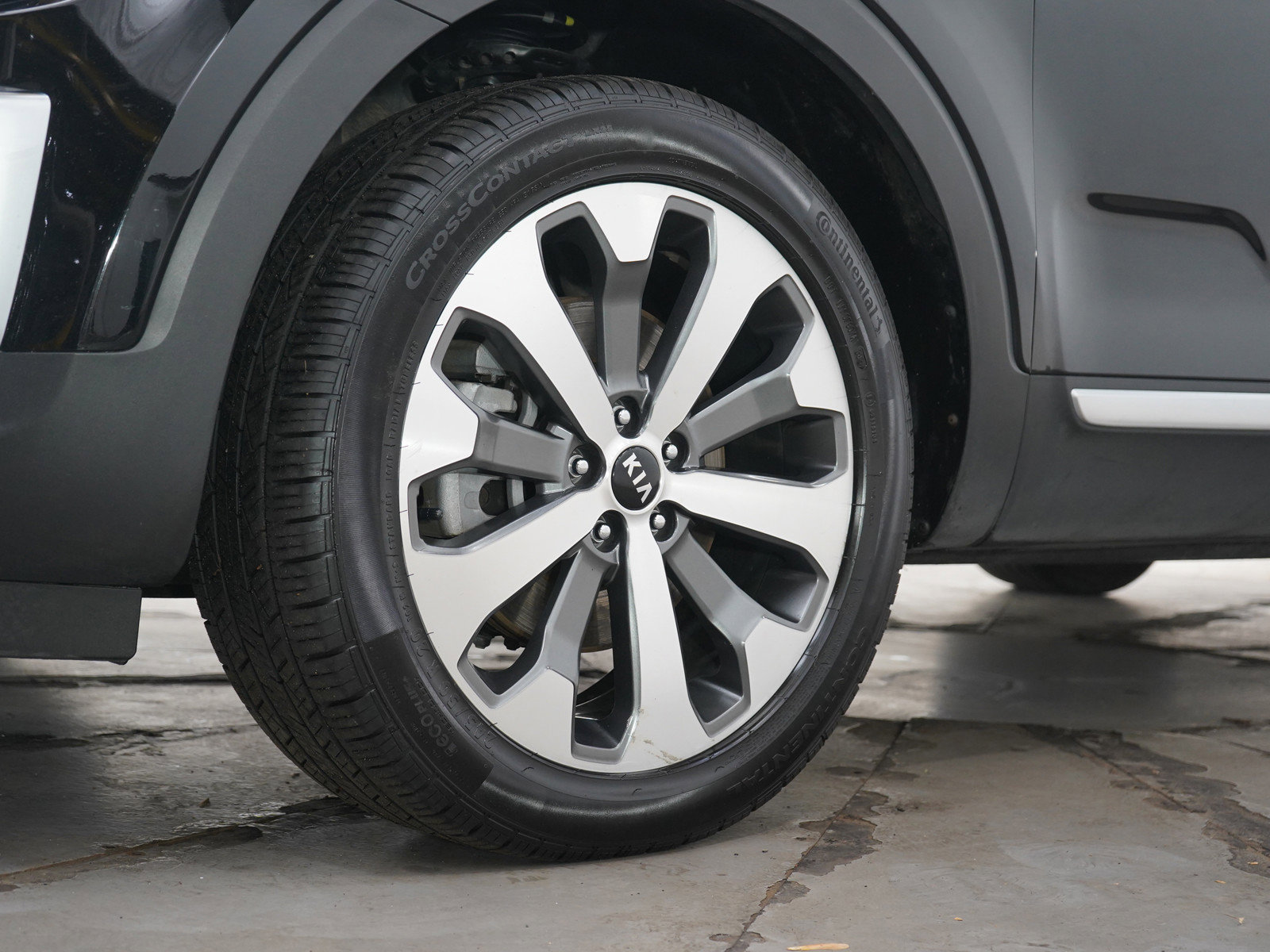 Used 2020 Kia Telluride S image 31