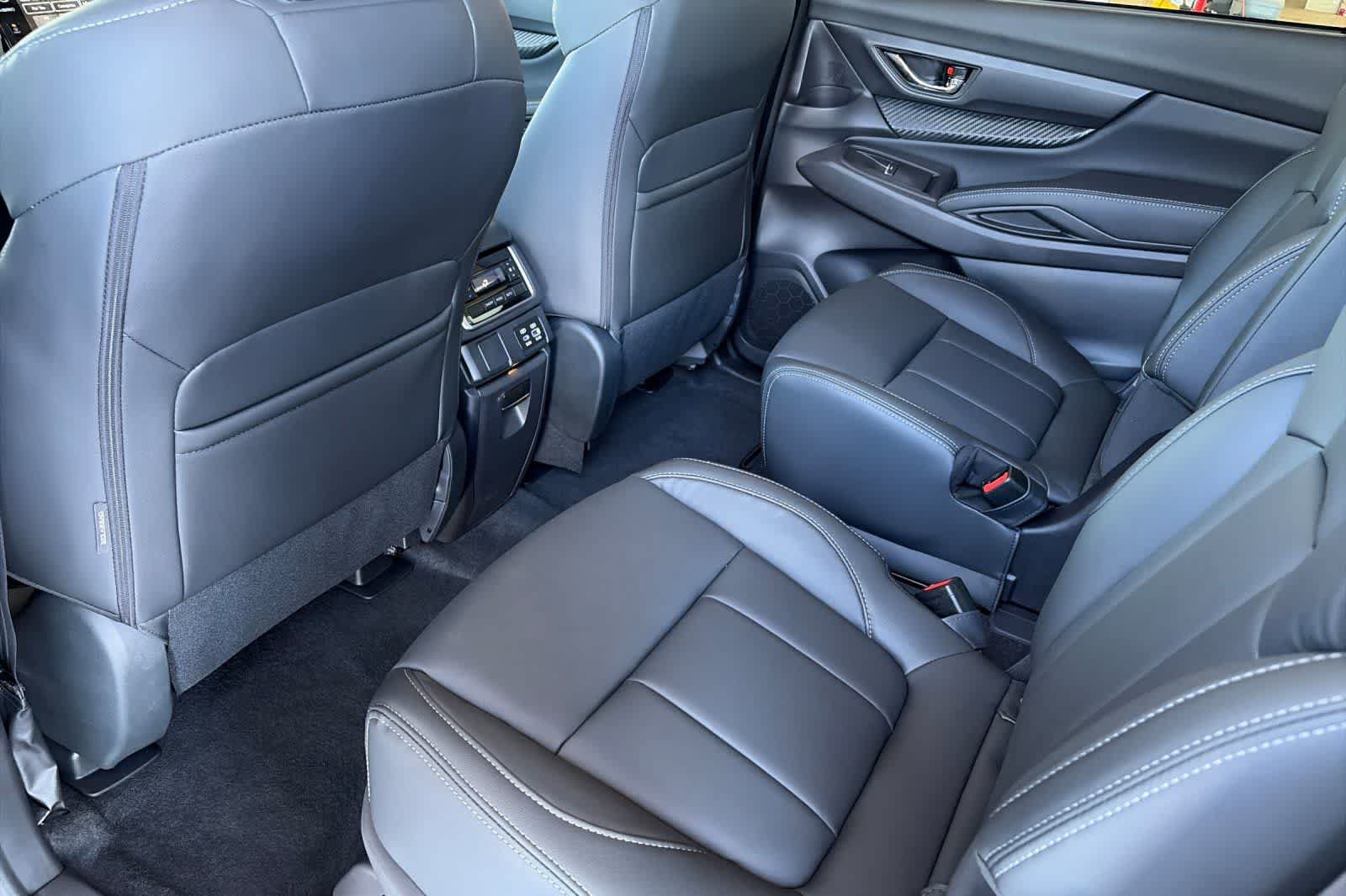 New 2026 Subaru Ascent Premium AWD/4WD image 4