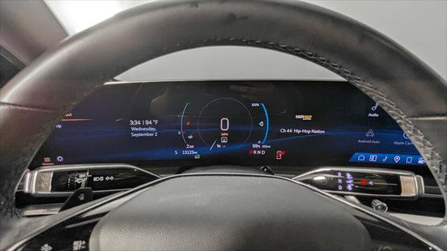 Used 2024 Cadillac Lyriq Tech RWD image 28