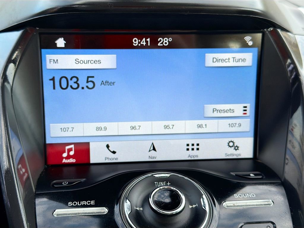 Used 2016 Ford C-MAX Energi SEL w/ Equipment Group 301A FWD image 15