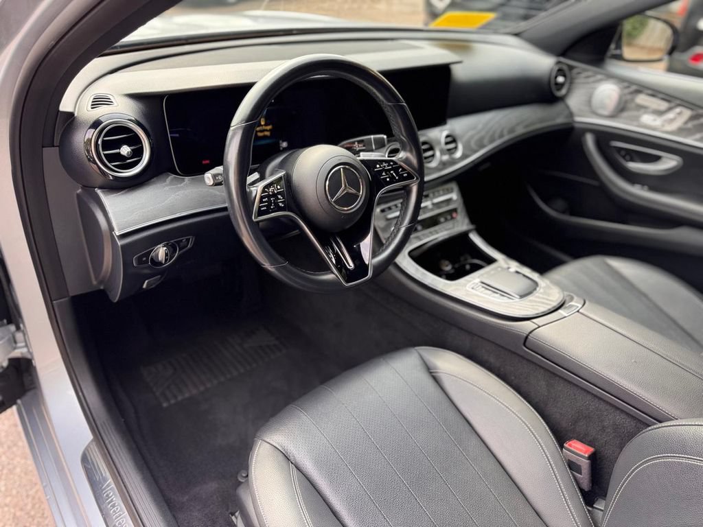 Used 2021 Mercedes-Benz E 350 4MATIC Sedan image 14