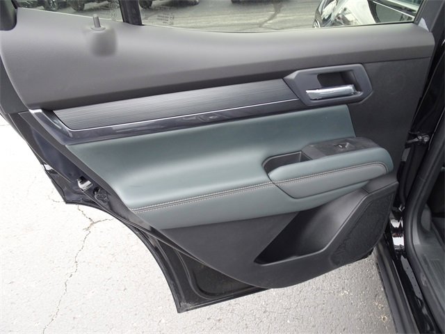 New 2026 GMC Terrain AT4 w/ Convenience Package III image 18