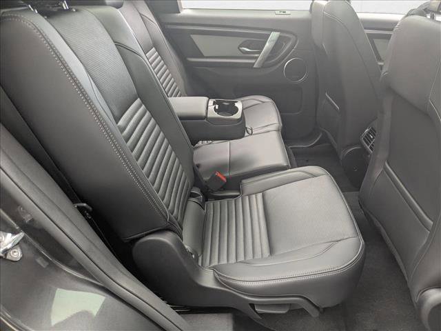 Used 2024 Land Rover Discovery Sport Dynamic SE image 22