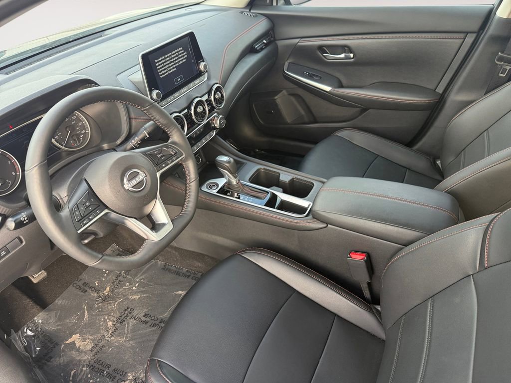 Certified 2025 Nissan Sentra SR w/ SR Premium Package image 18
