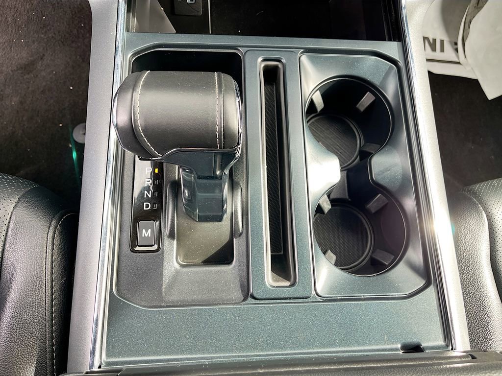 Used 2022 Ford F150 Lariat image 16