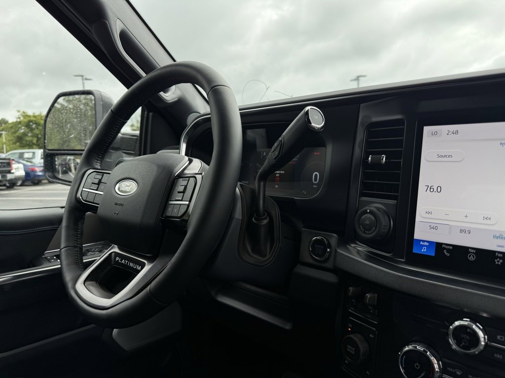 New 2026 Ford F250 Platinum image 32