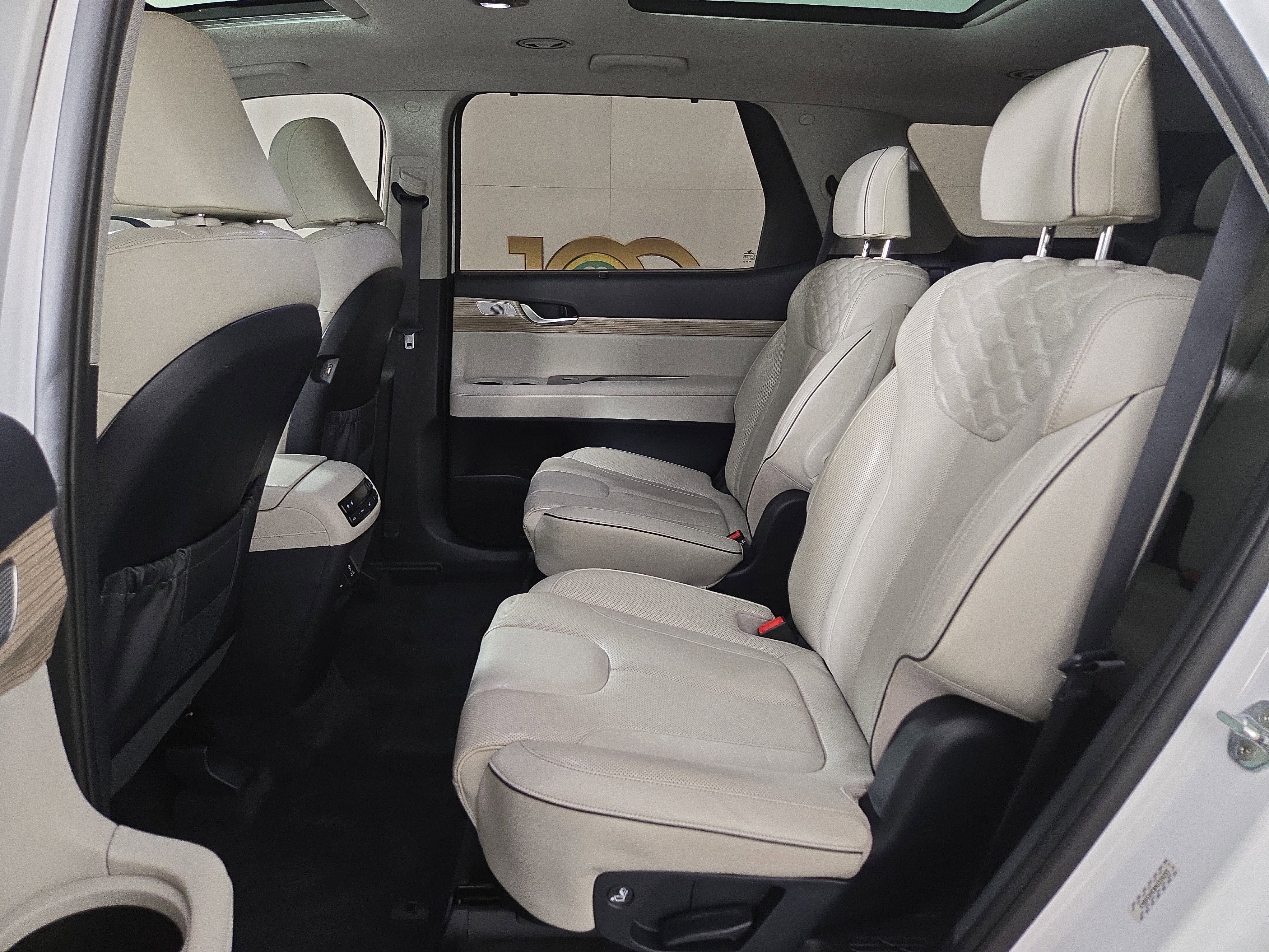 Used 2022 Hyundai Palisade Limited image 12