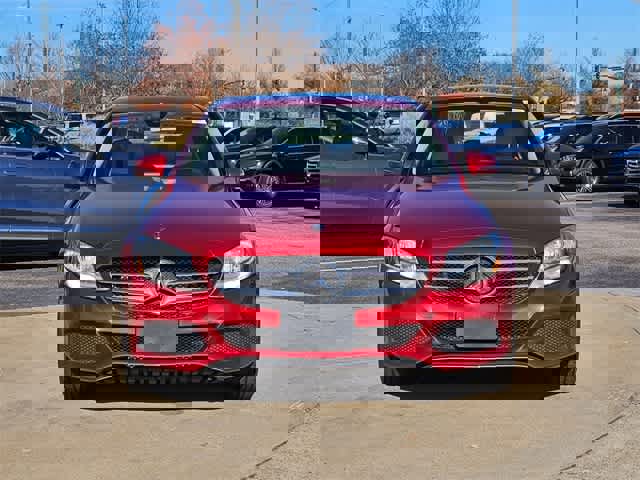 Used 2018 Mercedes-Benz C 300 4MATIC Sedan image 4